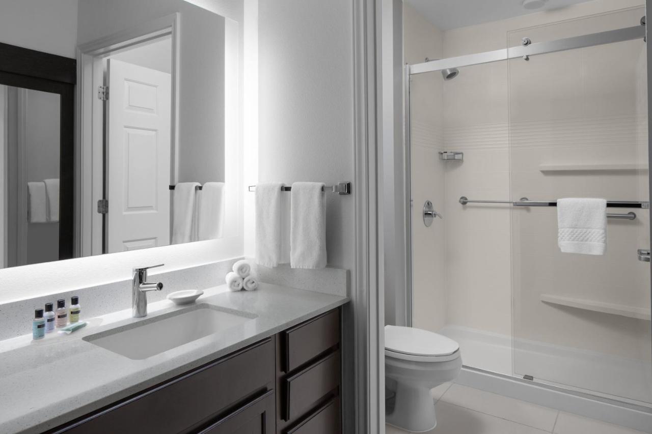 Residence Inn by Marriott Fort Worth Cultural District photo 2