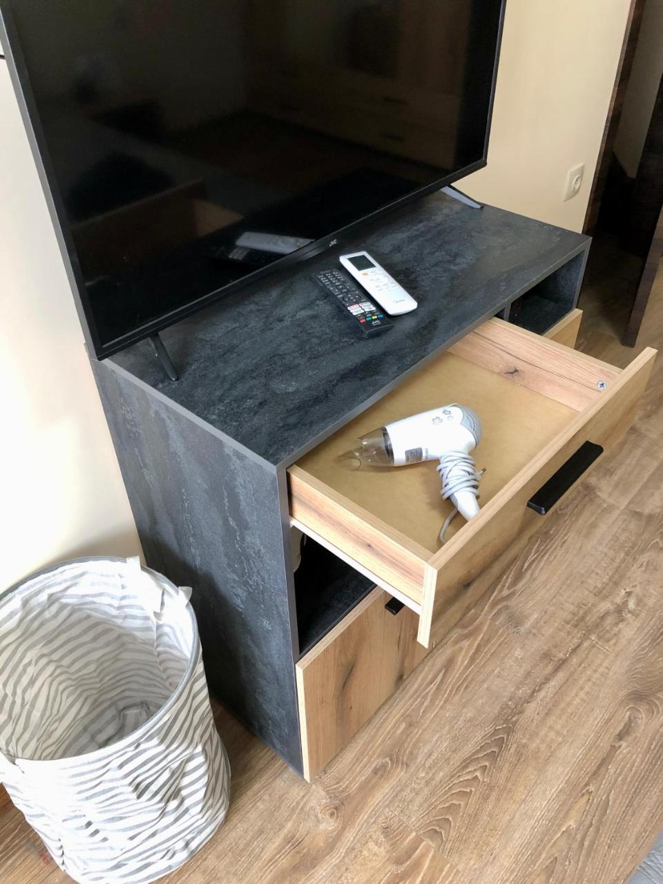 Luxury apartment 2 Free Underground Secure Parking - 3