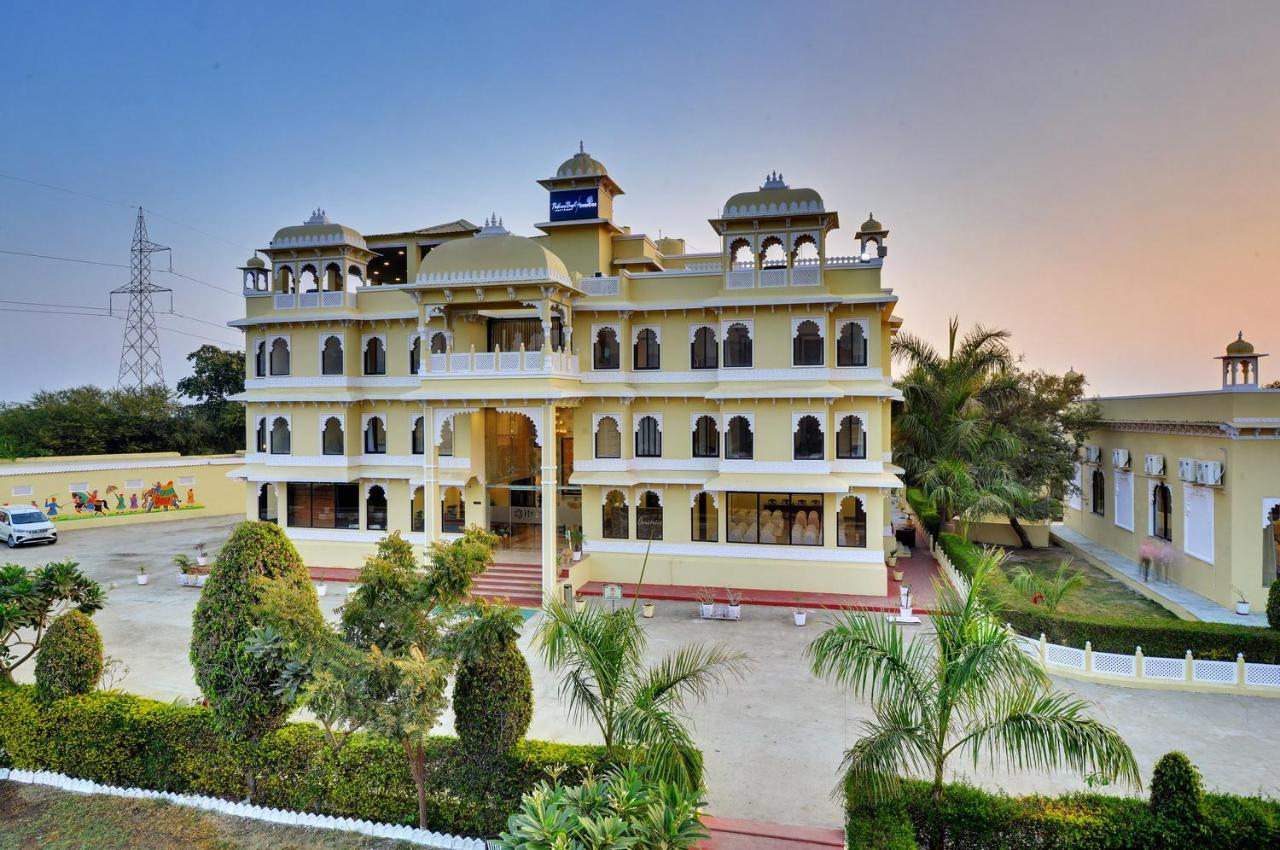 Padmini Bagh Resort photo 4