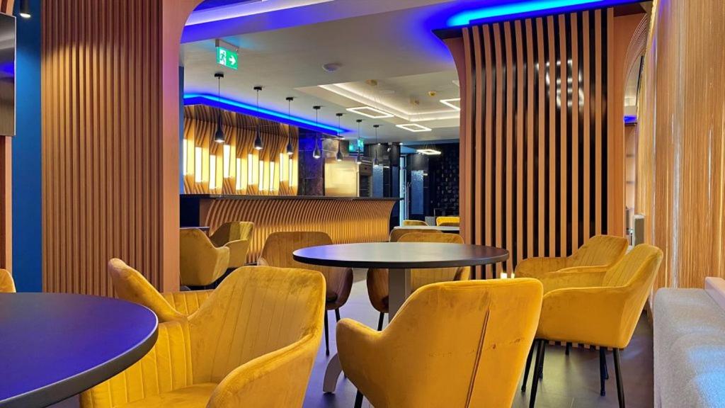 Hotel Condor Tulcea - 2