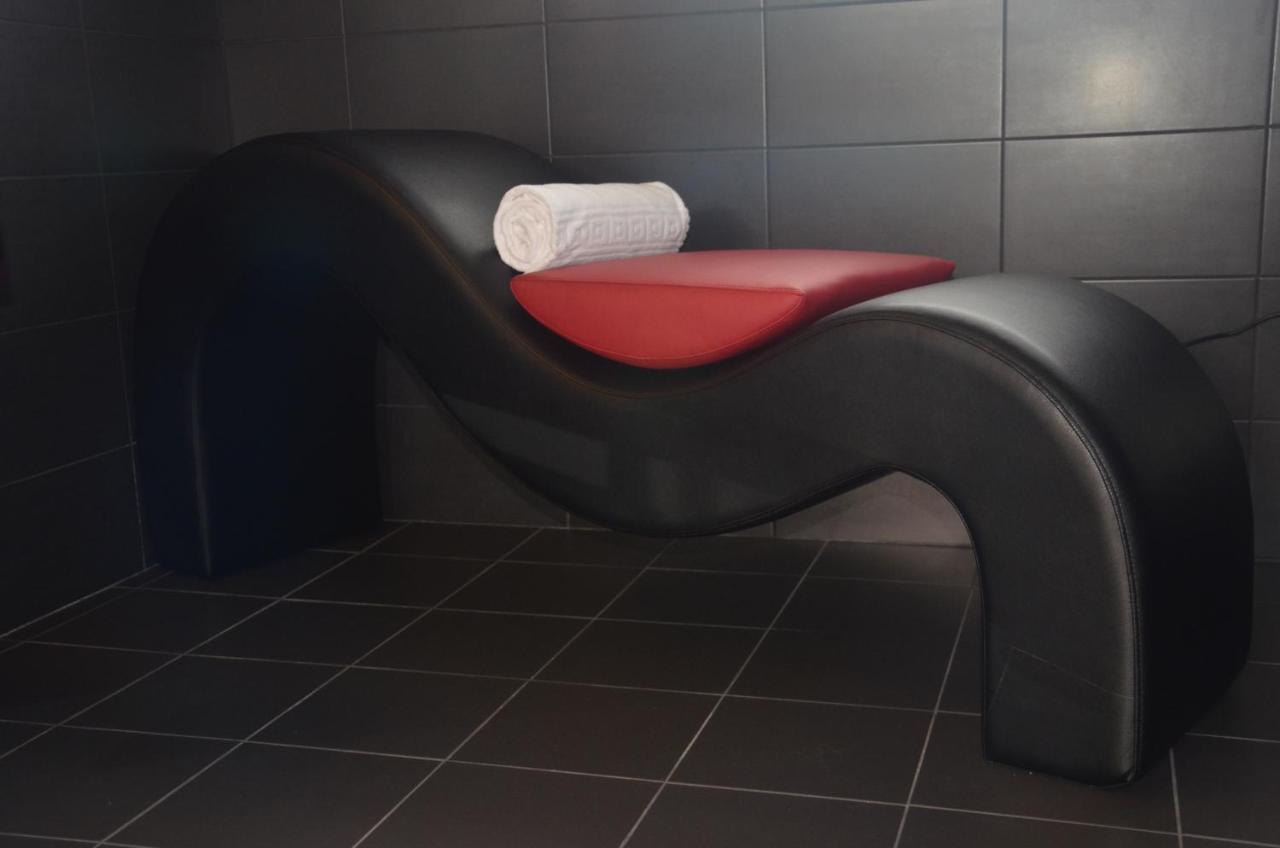 Vinyl M Hotel - Adults Only photo 4