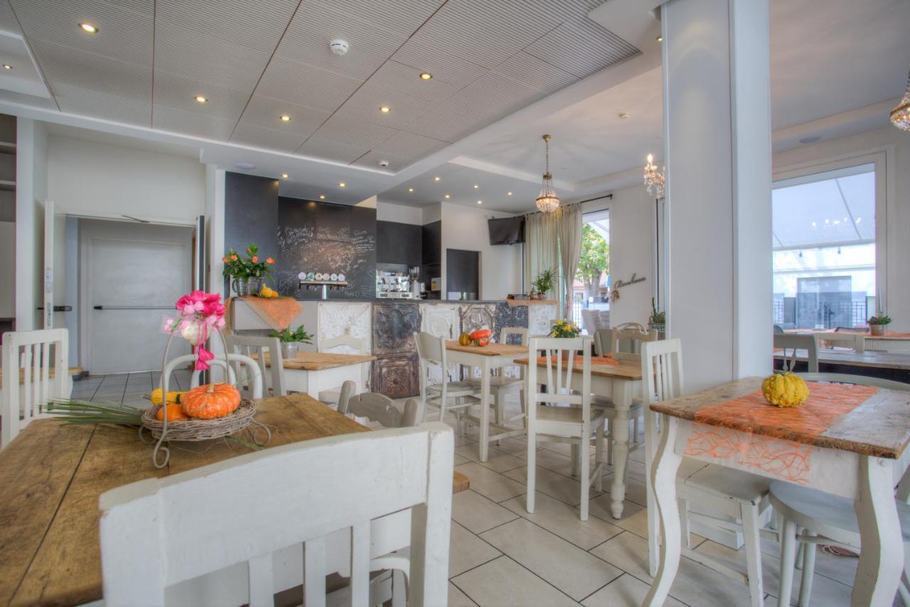 D-Place Hotel & Suite - 4