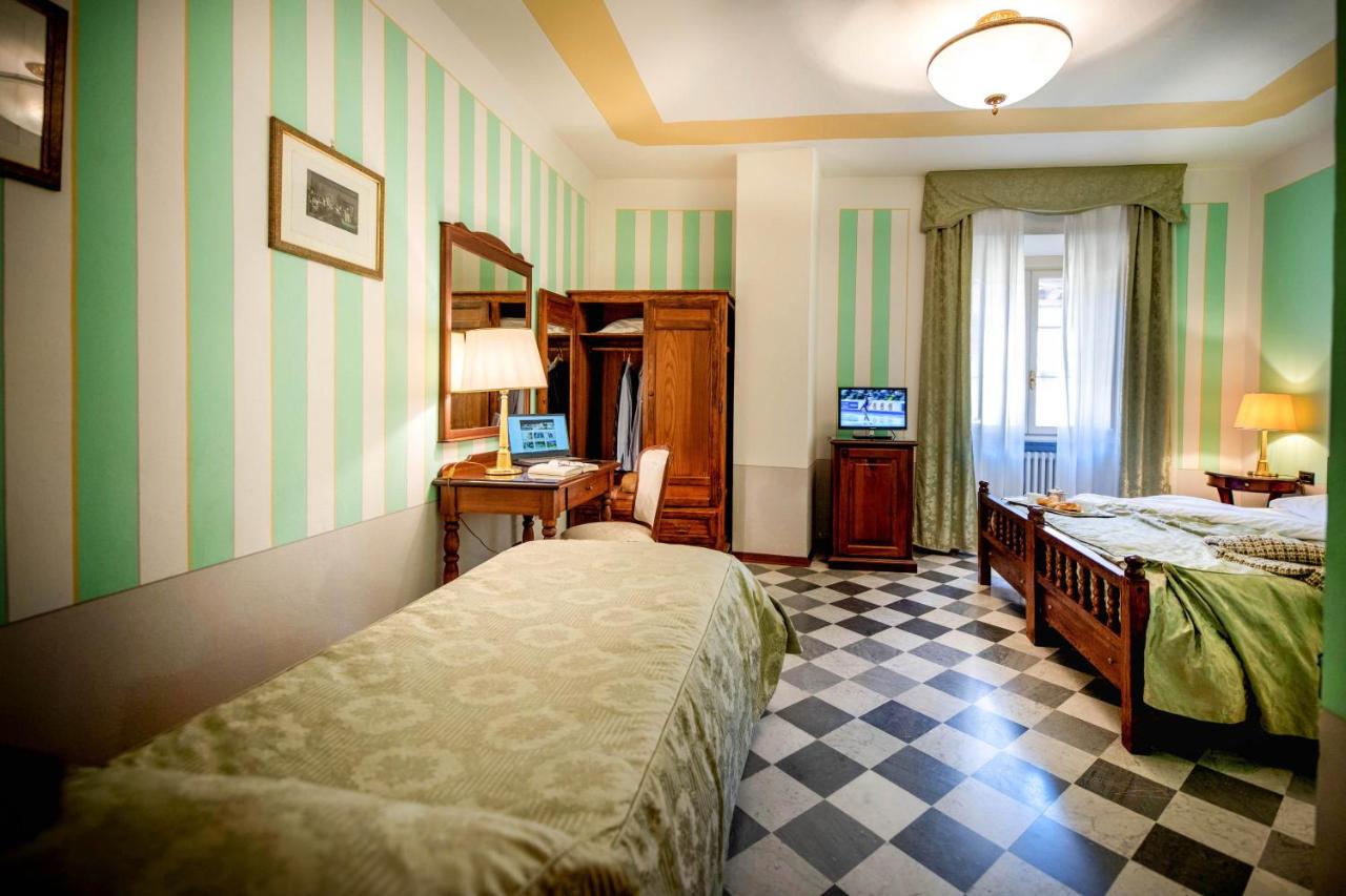 Park Hotel Regina - with air-condition and outdoor heated pool photo 2