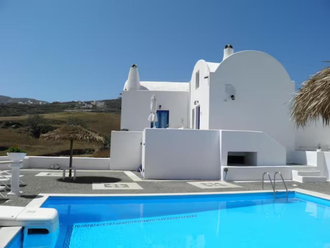 Santorini Traditional Suites - 4