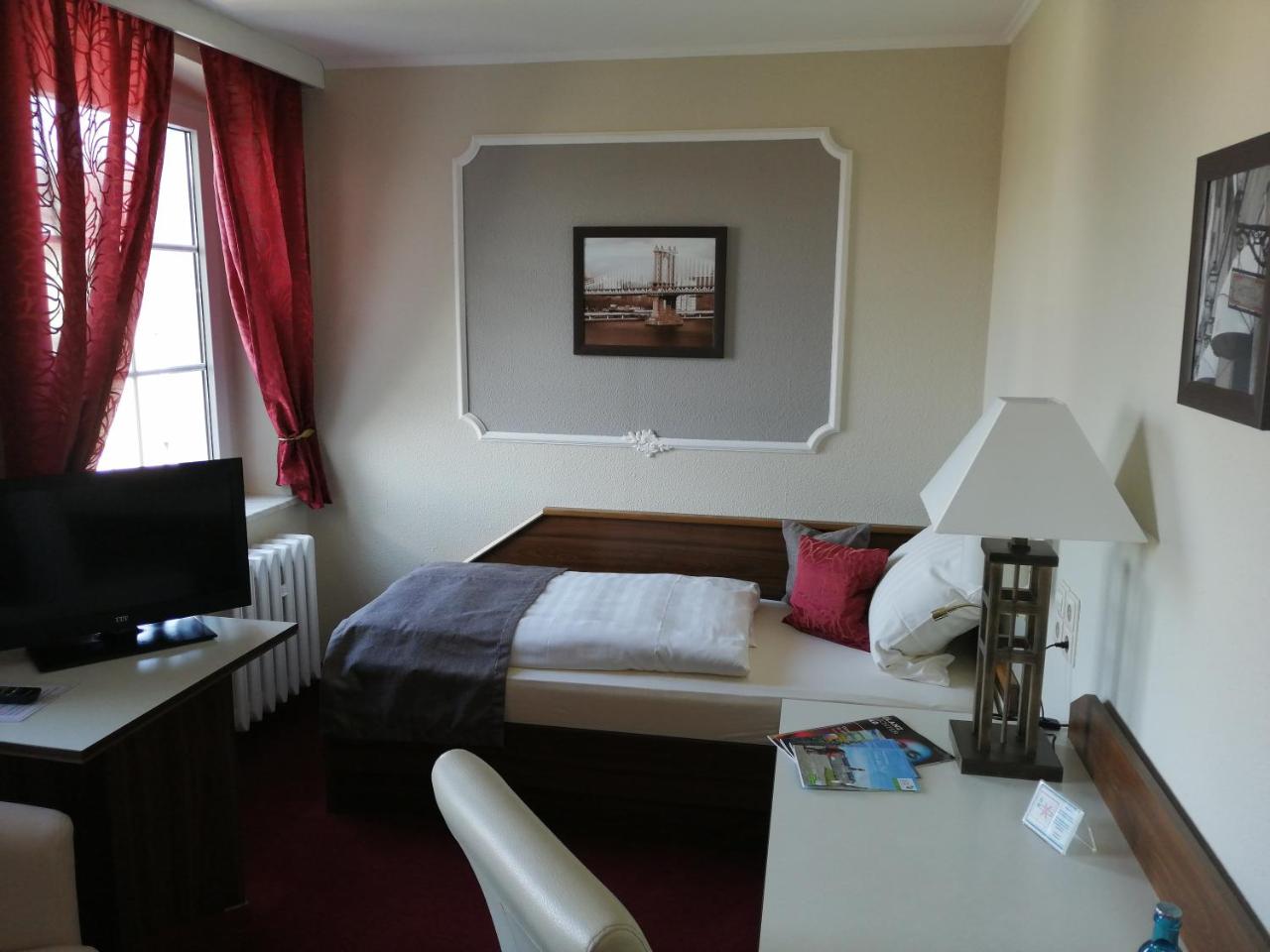 Hotel Weiße Taube photo 2