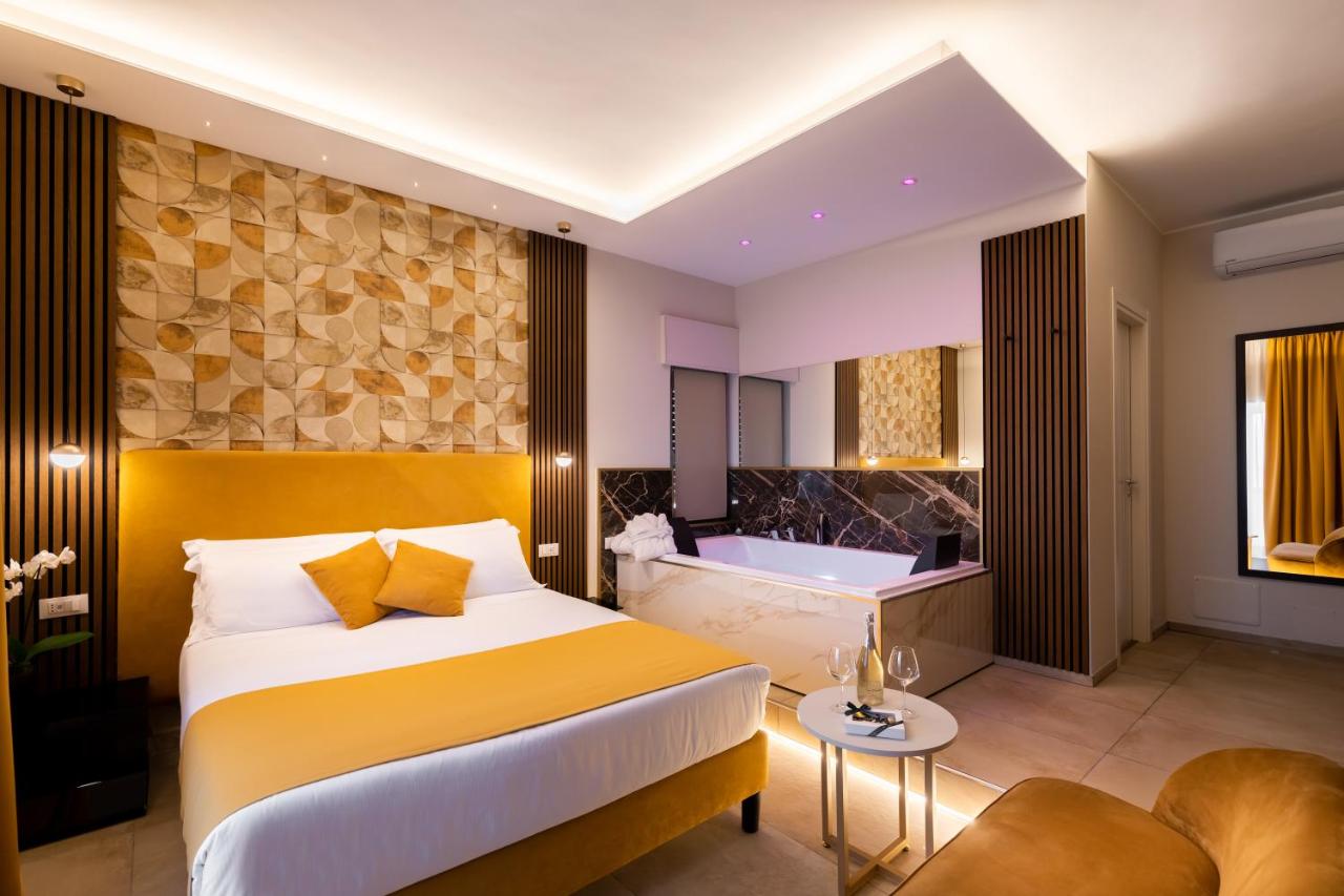 AlbaDea Suites&Jacuzzi - 6