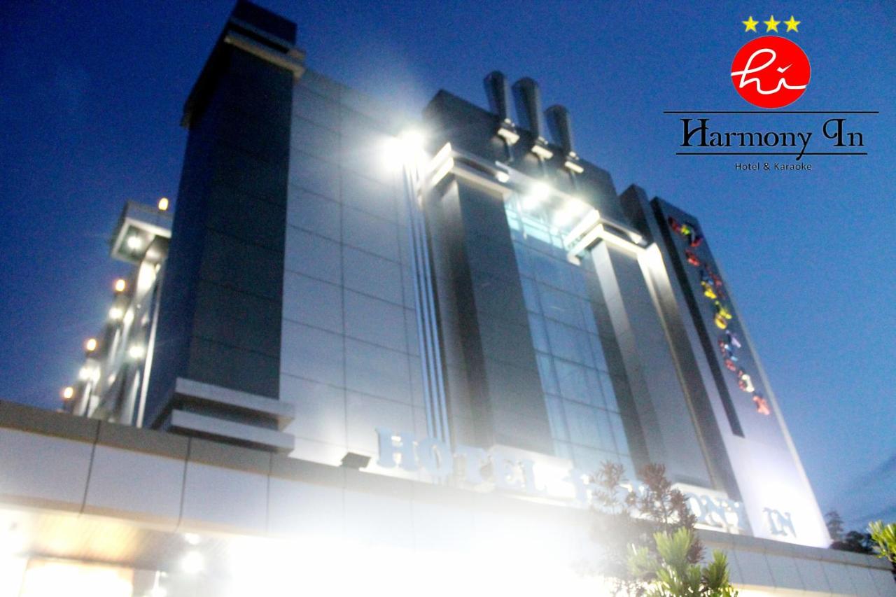 Hotel Harmony In & Karaoke