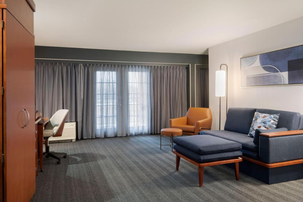Photo - Courtyard by Marriott Columbus New Albany