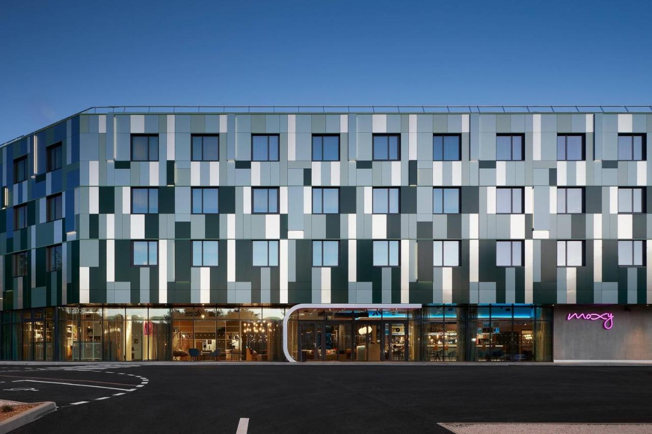 Moxy Sophia Antipolis - 2