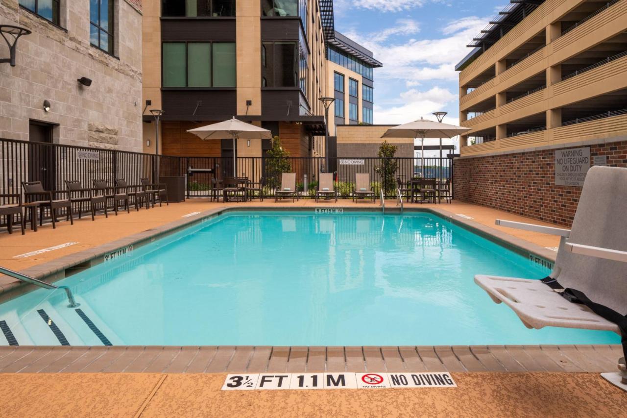 Courtyard by Marriott Houston Northeast photo 2