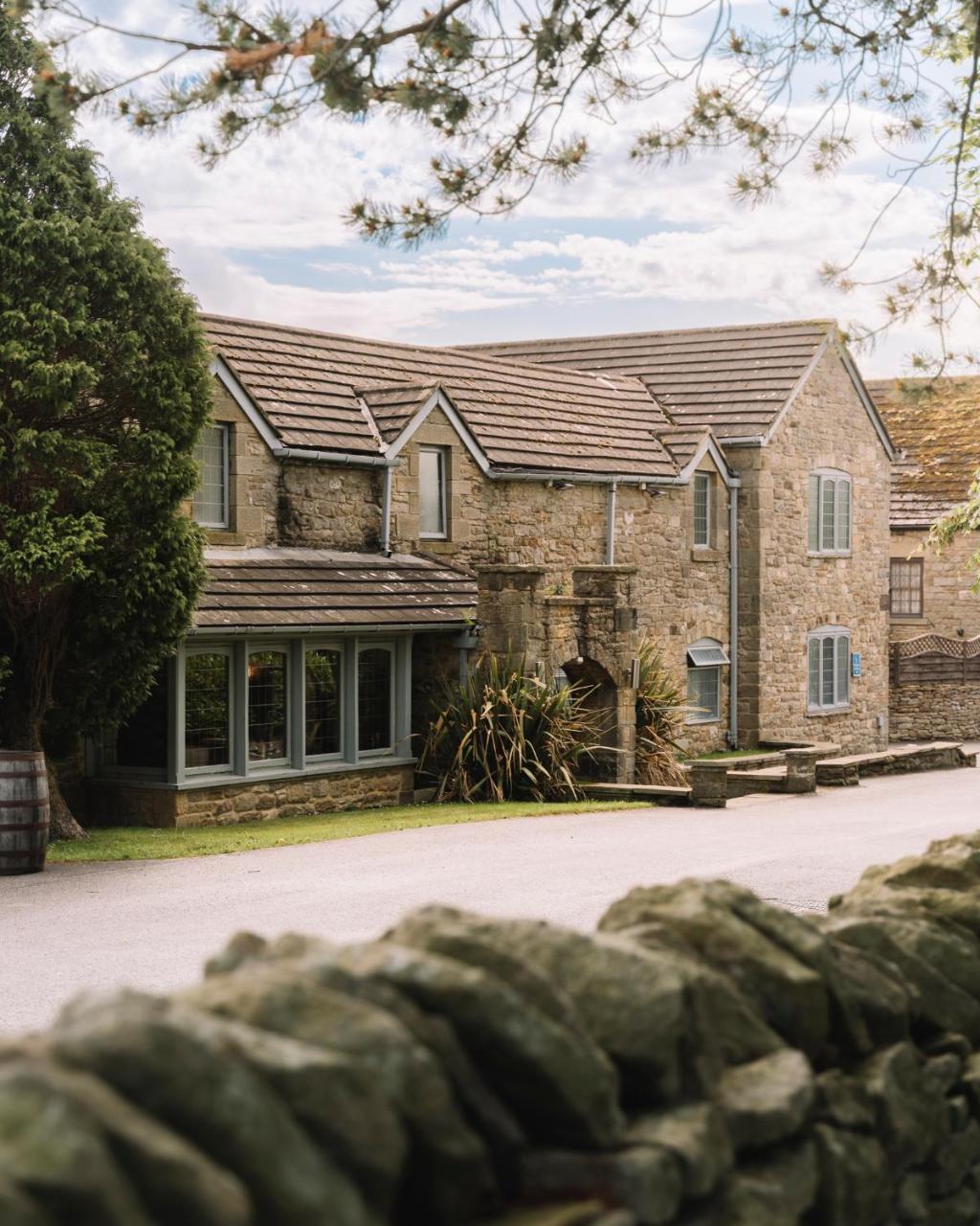 Derwent Manor Boutique Hotel