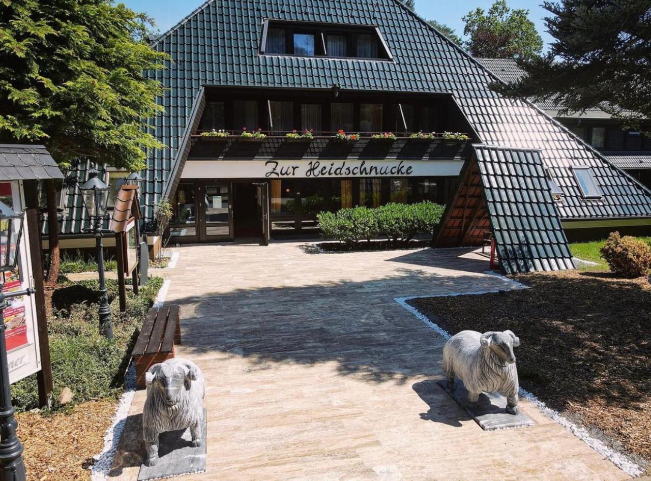 Hotel Zur Heidschnucke photo 4