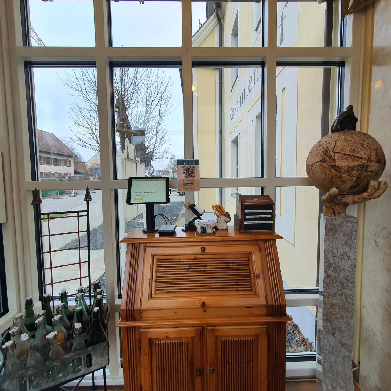 Hotel - Restaurant Kastanienhof Lauingen photo 3