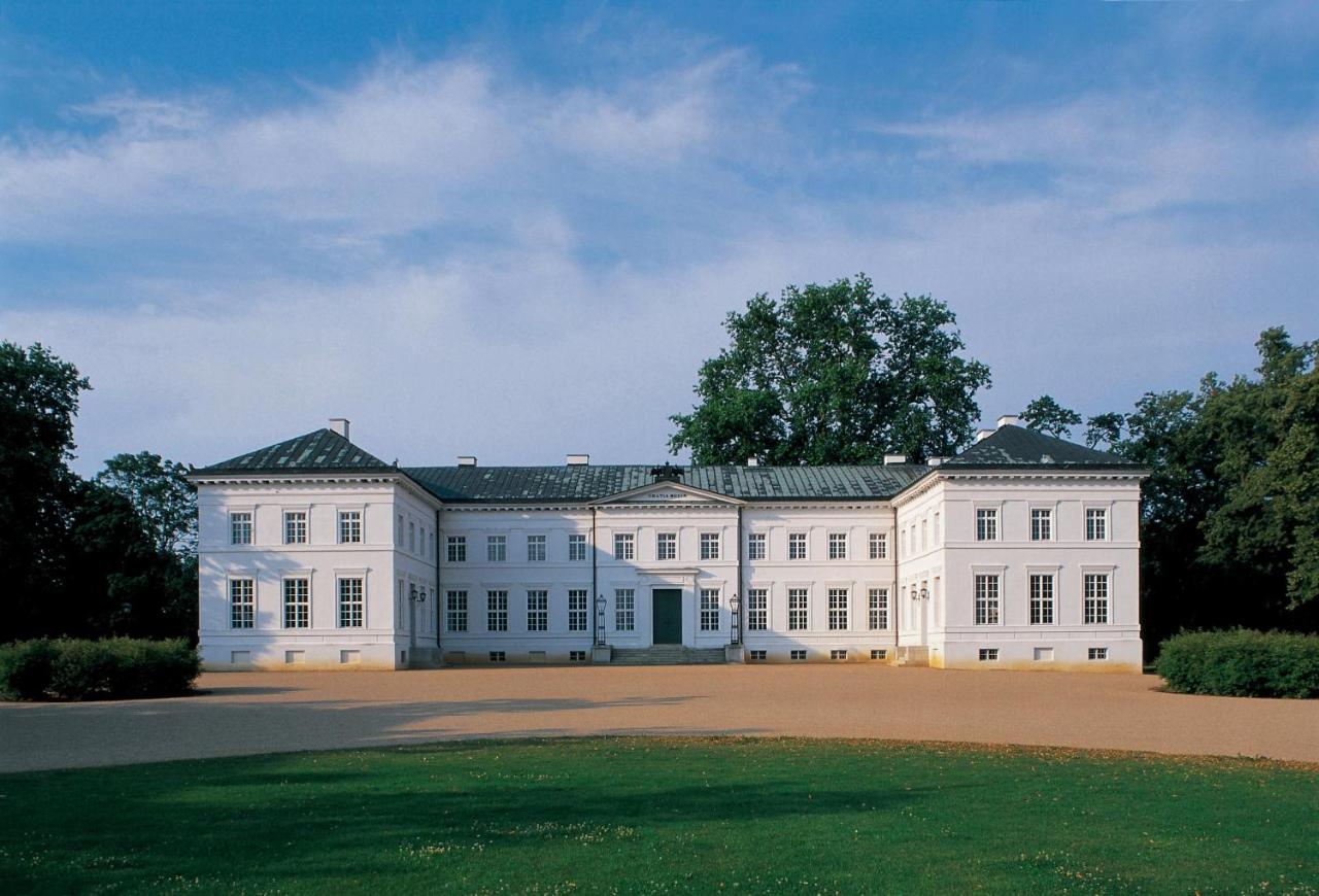 Hotel Schloss Neuhardenberg photo 3