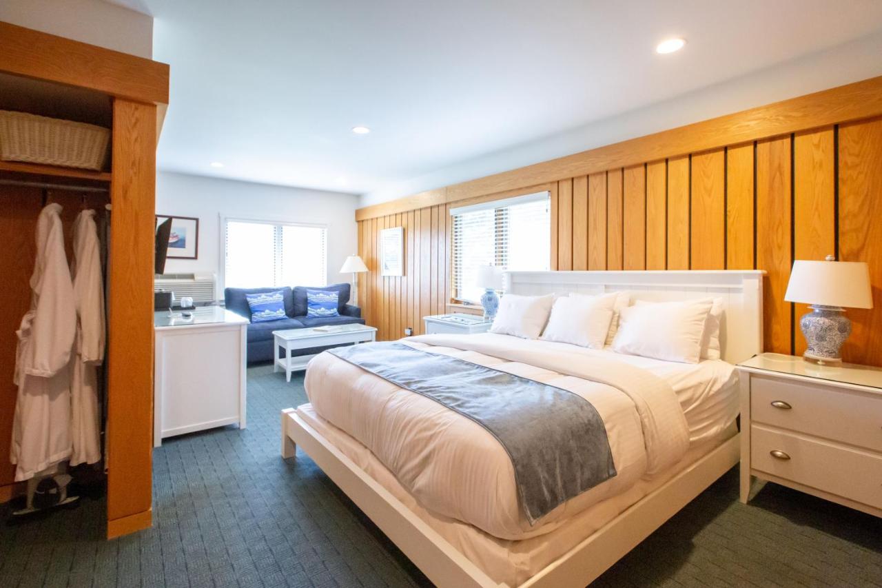 The Leland Lodge