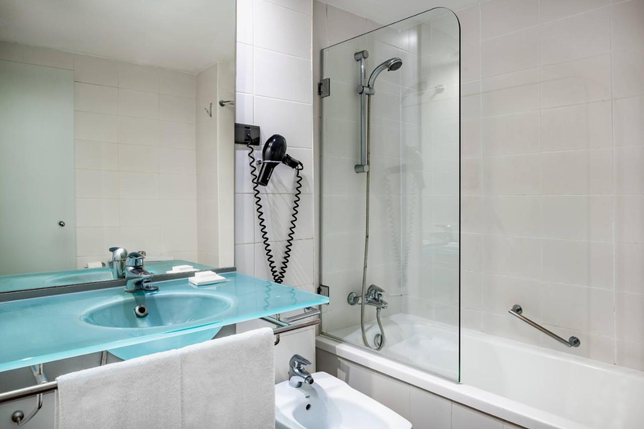 AC Hotel La Linea photo 4