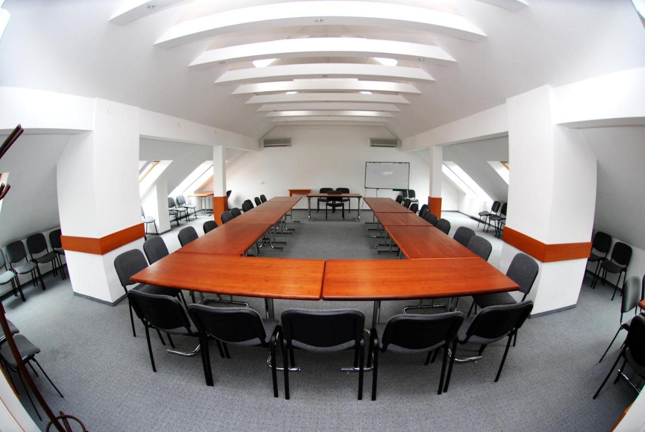Hotel Platan photo 2