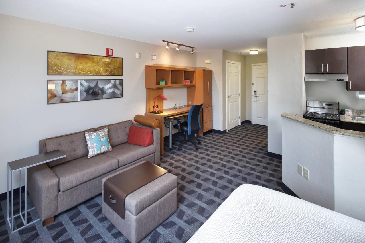 Photo - TownePlace Suites Tucson