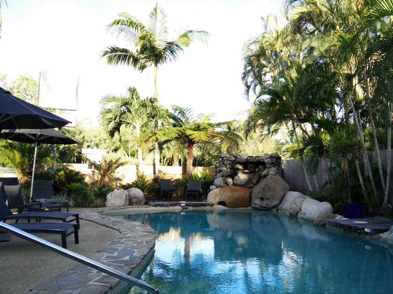 Lazy Lizard Motor Inn photo 2
