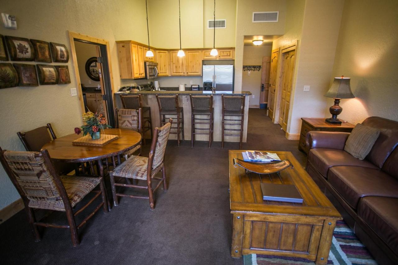 Large Condo, Steps Away from Canyons Village - 2