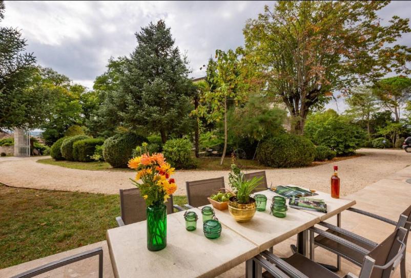 Le Castel Pierre - 7ch&7sdb avec clim, piscine XL, ping-pong, salle fitness et sauna pour 15 personnes photo 2