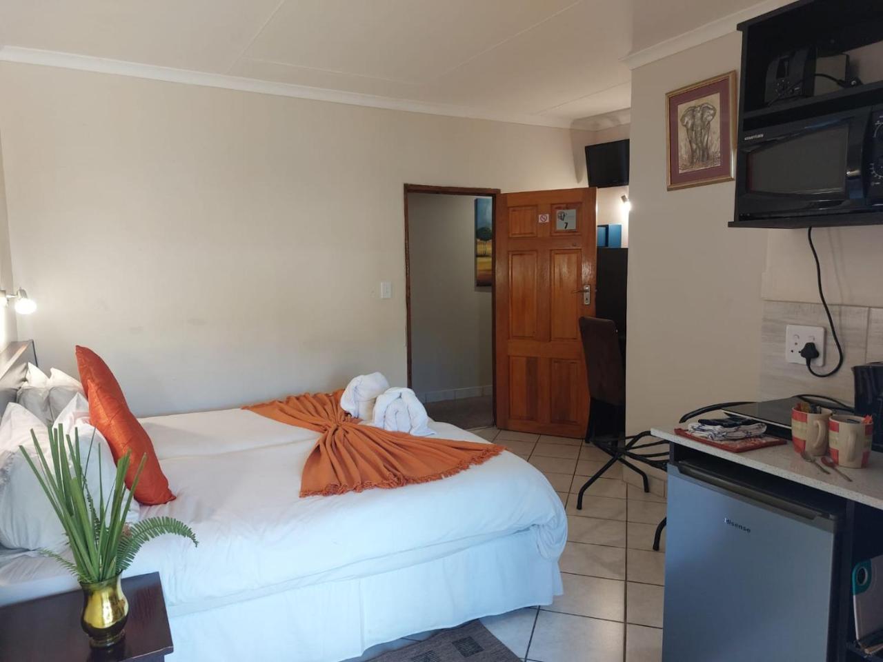 St Lucia Lodge photo 3