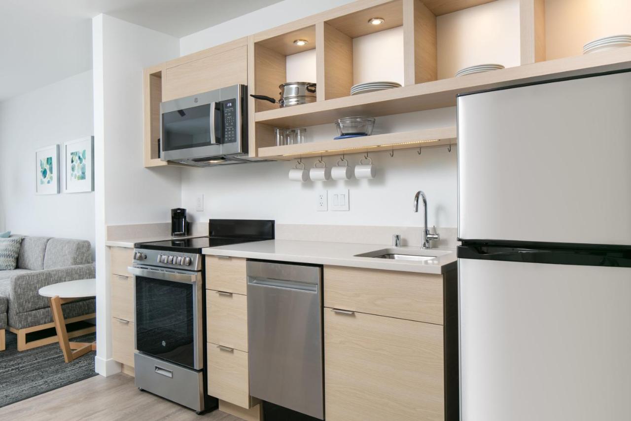 TownePlace Suites by Marriott Oconomowoc photo 2
