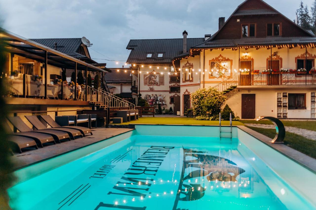 Hotel Vedmezhyi Dvir