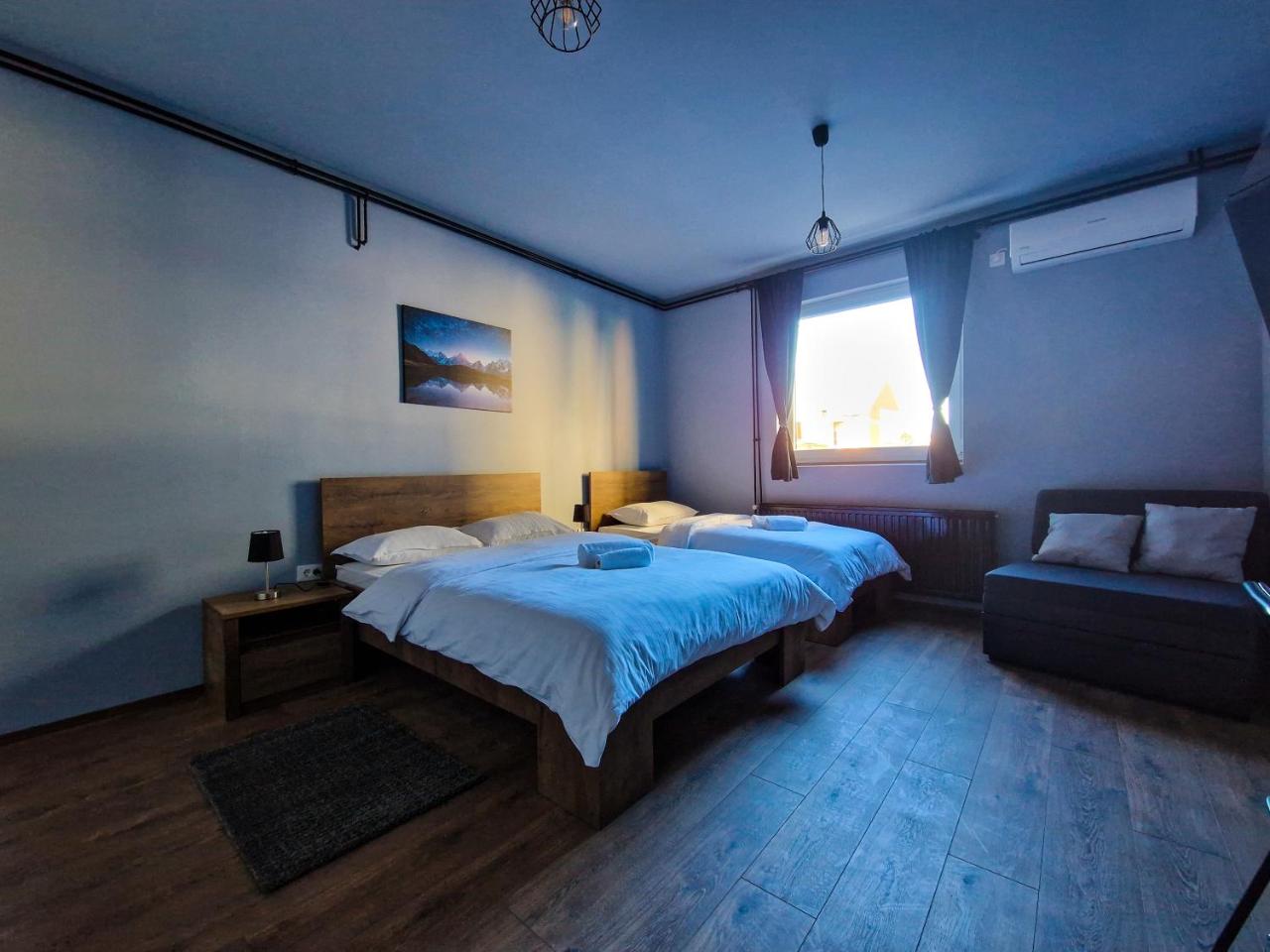 XXL Rooms Osijek - 6