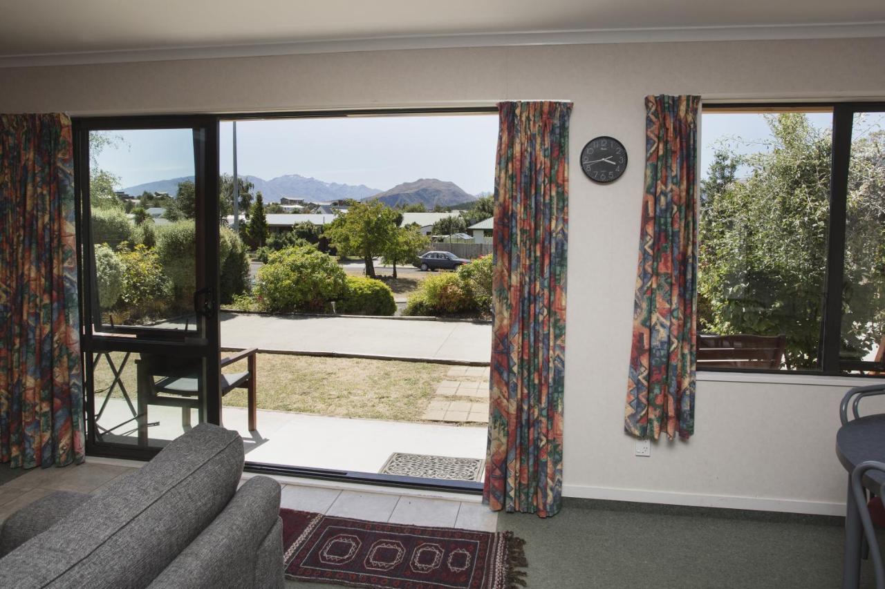 Apollo Lodge and Apartment photo 4