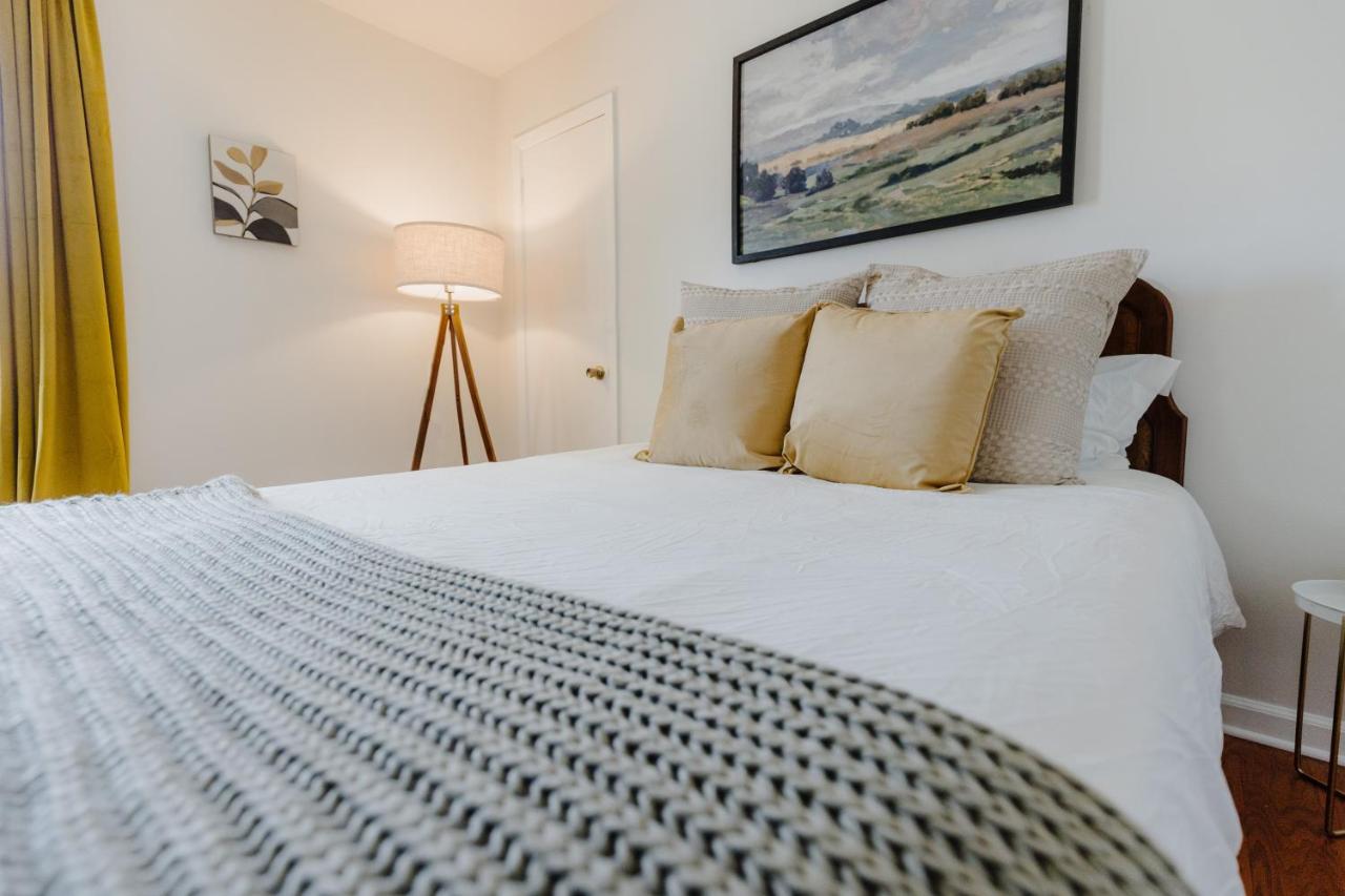 Centrally Located 2BR Overton Square Unit 2 Fast WiFi Free Parking Yes Pets - 3
