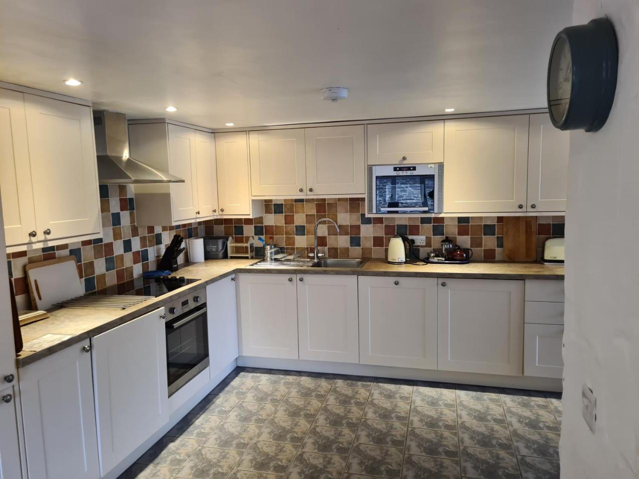 Cuffern Manor photo 4