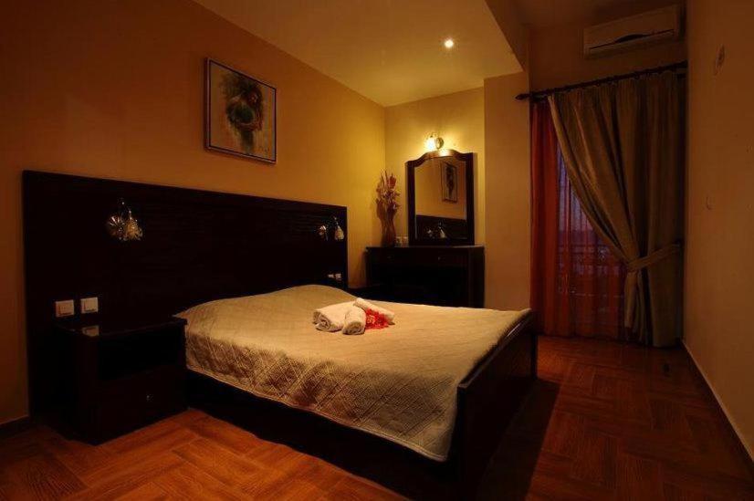 Pantheon Hotel & Suites - 5