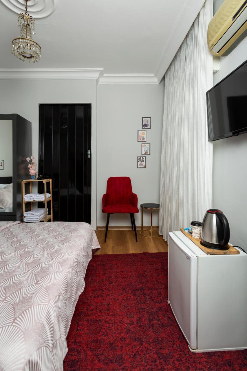 8 Rooms House photo 4