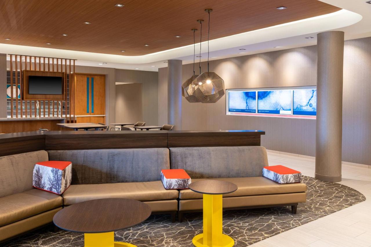 SpringHill Suites by Marriott Overland Park Leawood photo 2