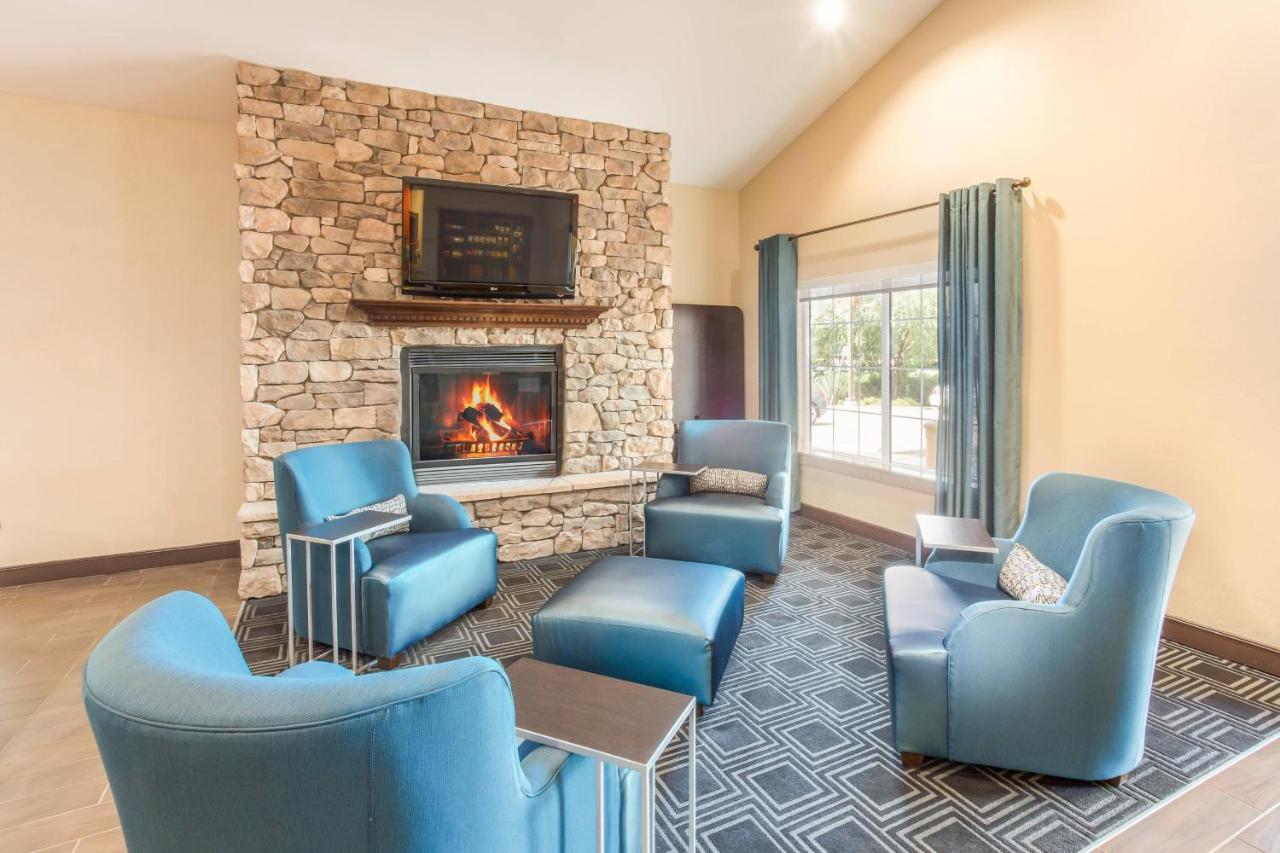 Photo - TownePlace Suites Tucson Airport