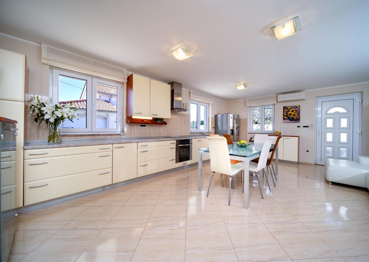 Private Detached House-2 Bedroom&3 Bathroom with Relaxing Garden Terrace-Grubelic House - 2