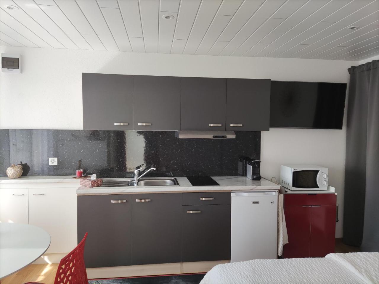 Beau studio avec terrasse et vue POUR NON FUMEURS - 6