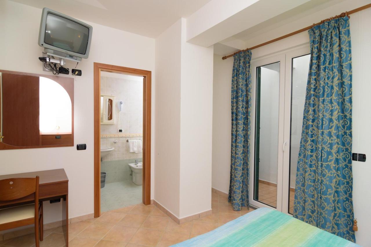 Hotel Villa Fumerie photo 2