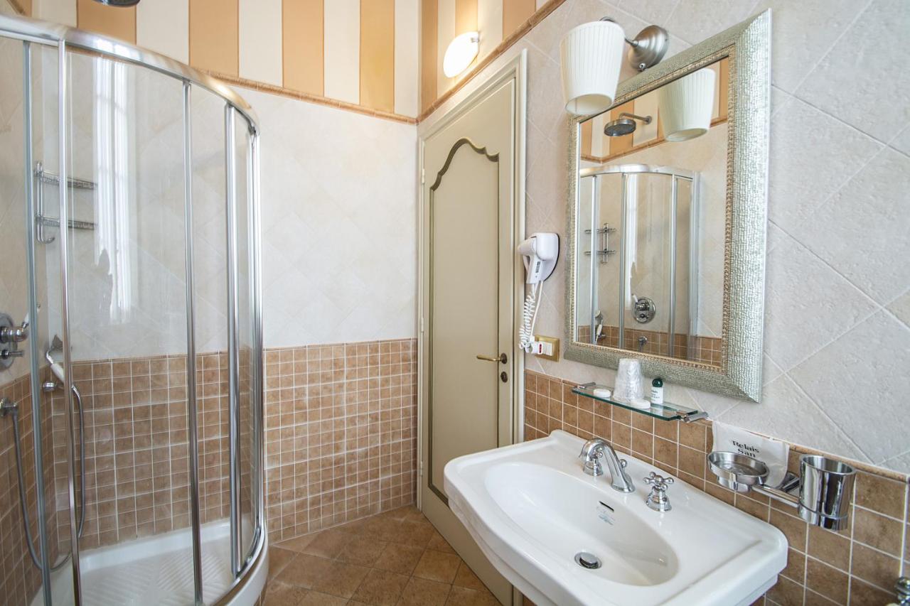 Relais San Lorenzo Historic Centre Rooms & Suites - 6