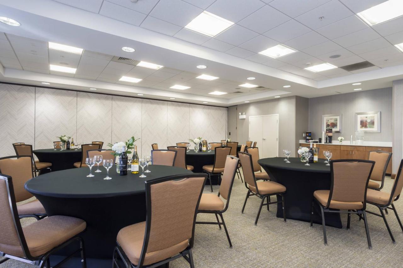 SpringHill Suites by Marriott Charlotte Ballantyne photo 2