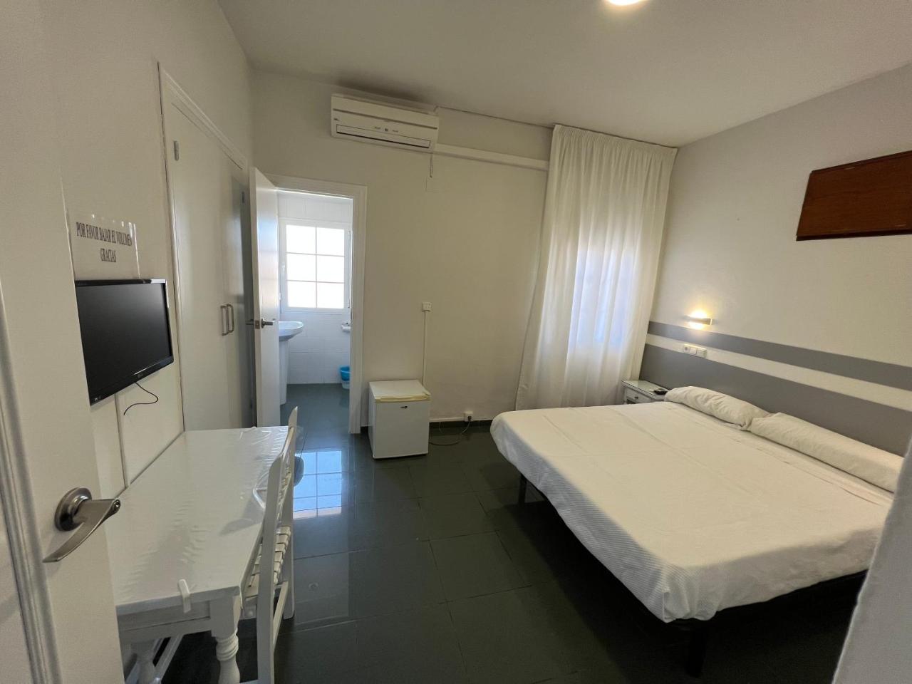 Hostal Venta Del Sol - 2