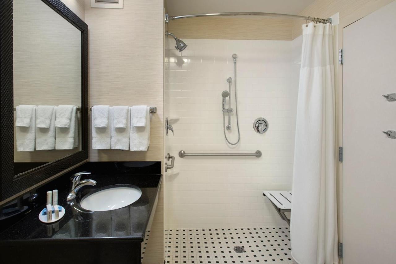 Fairfield by Marriott Inn & Suites Verona Turning Stone photo 3