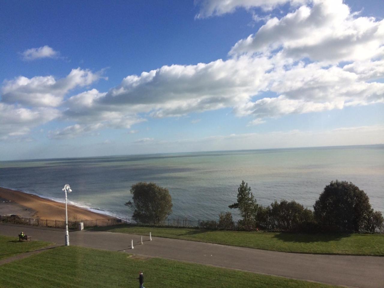 The Carlton Hotel photo 3