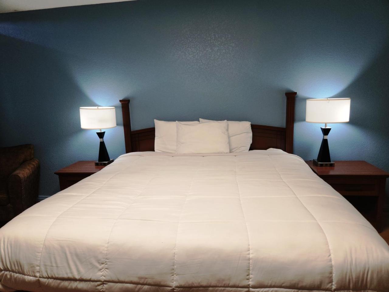 Executive Inn photo 3