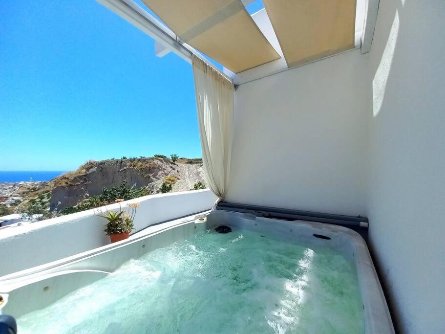 Amazing Vineyard View Luxury Villa with juccuzi! - 2