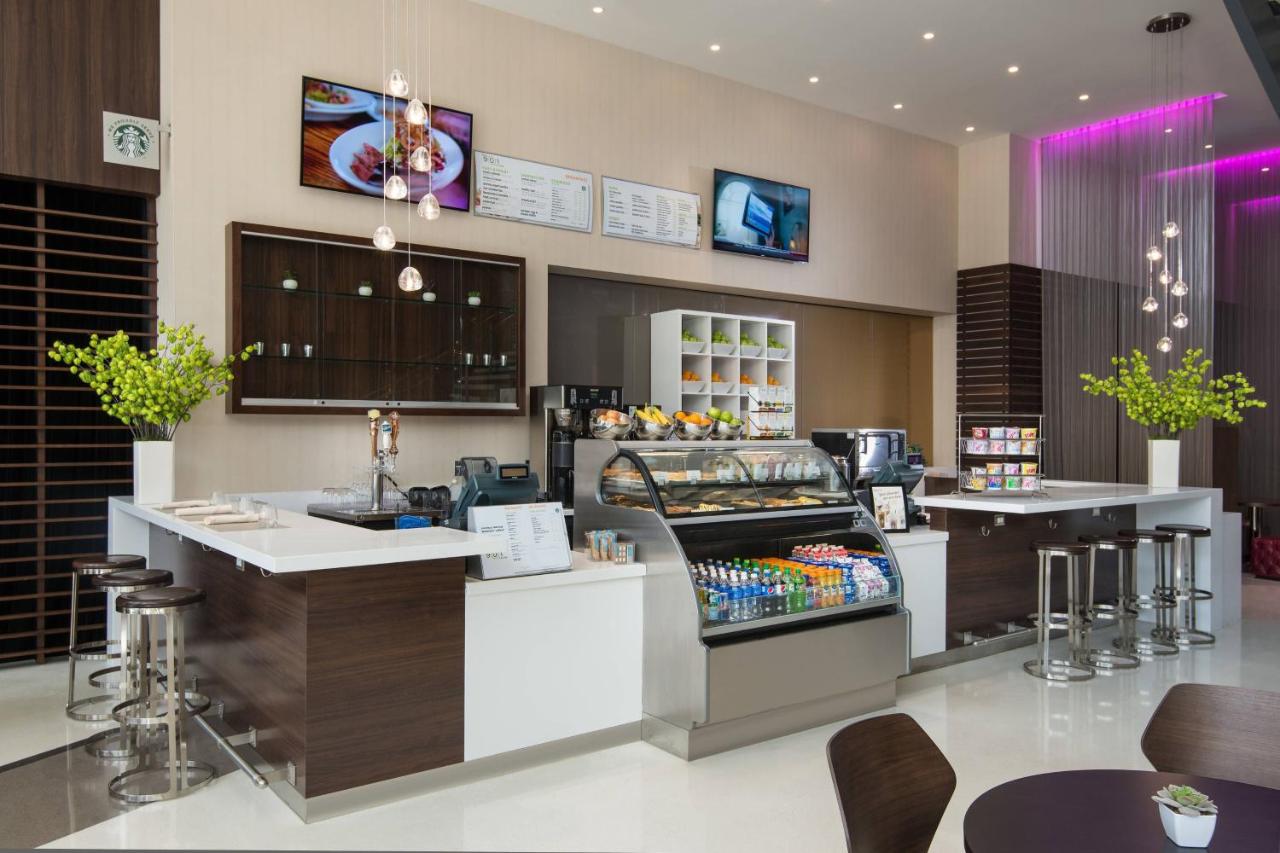 Residence Inn by Marriott Los Angeles L.A. LIVE photo 4