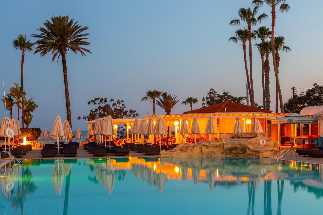 Pavlo Napa Beach Hotel - 2