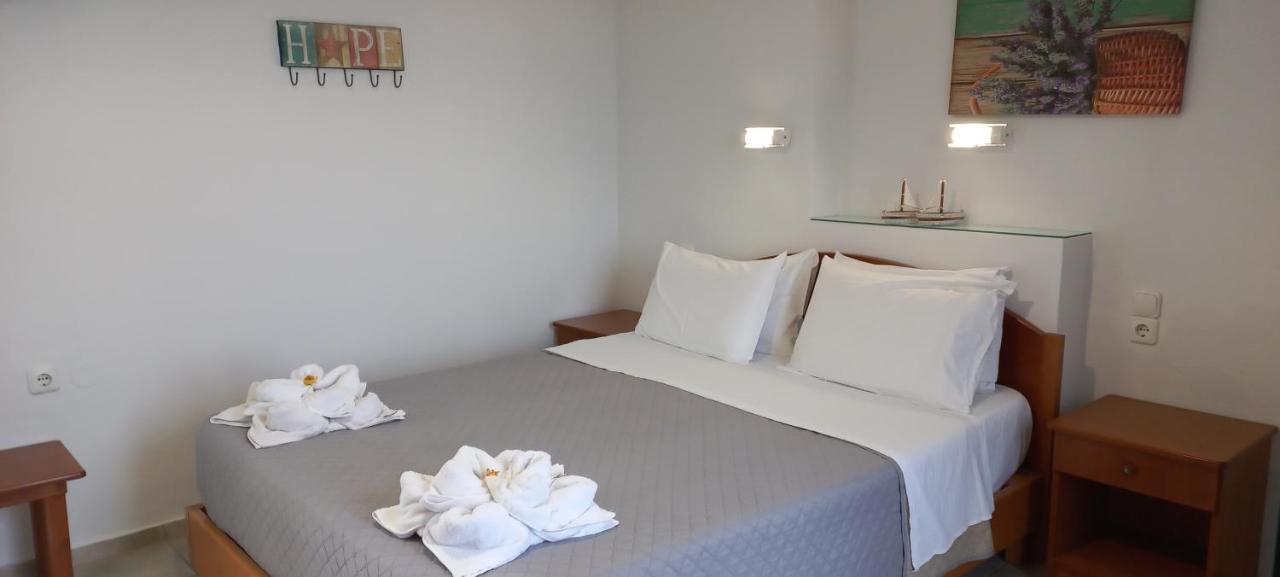 Photo - Aspri Petra Apartments