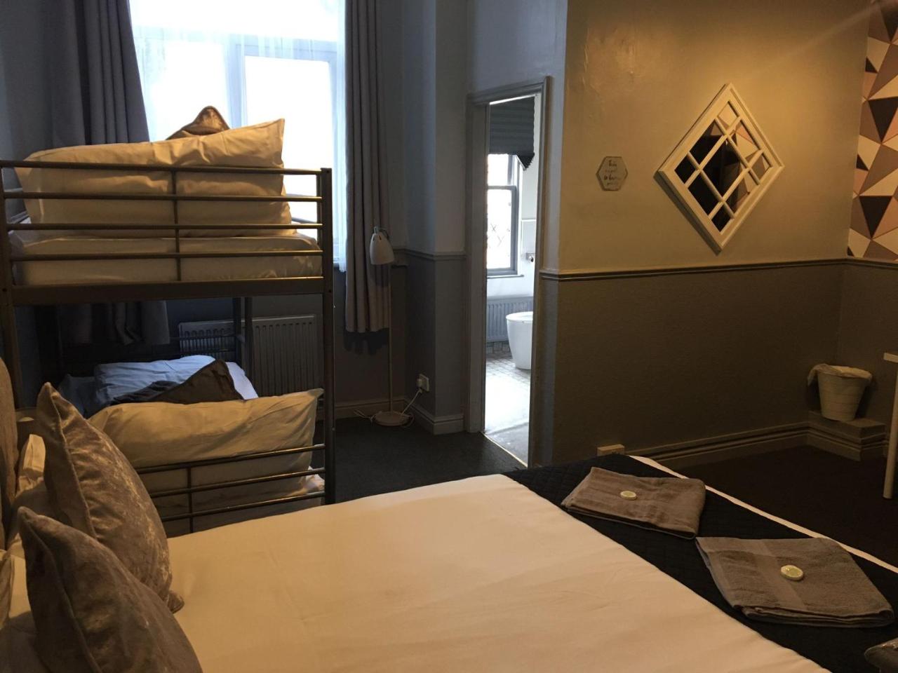 Queens Guesthouse Manchester photo 2
